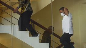 Komisi Pemberantasan Korupsi (KPK) menyita uang senilai lebih dari Rp1 miliar dalam operasi tangkap tangan (OTT) yang melibatkan Gubernur Riau, Abdul Wahid.