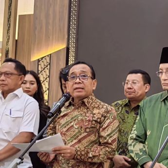 Menko PMK Perkirakan Puncak Arus Mudik Libur Natal pada 24 Desember 2024