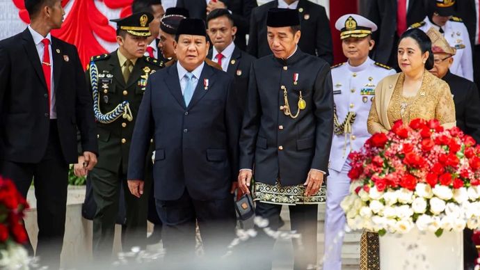 Presiden Jokowi dan Prabowo Usai Menghadiri Sidang Tahunan MPR. <b>(Antara)</b>