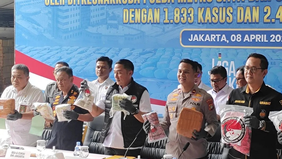 Direktorat Reserse Narkoba Polda Metro Jaya menyatakan bahwa wacana pelarangan rokok elektronik atau vape beserta cairannya masih memerlukan pembahasan lebih lanjut sebelum dapat diambil keputusan.