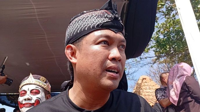 Bupati Cilacap Syamsul Auliya Rachman.