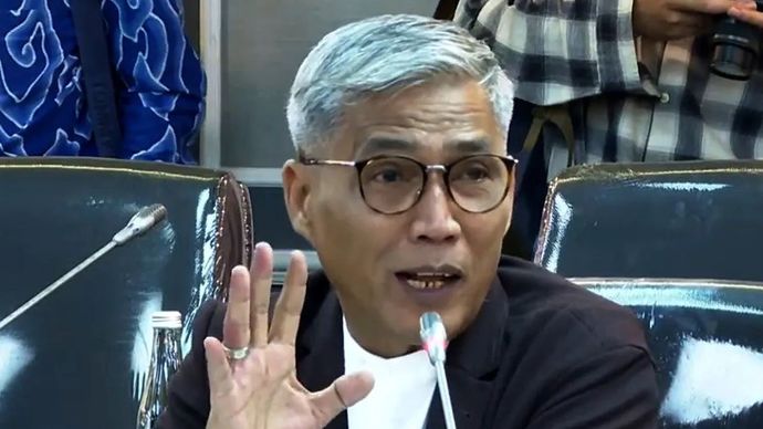 Anggota Komisi XIII DPR RI Mafirion di Kompleks Parlemen, Jakarta.