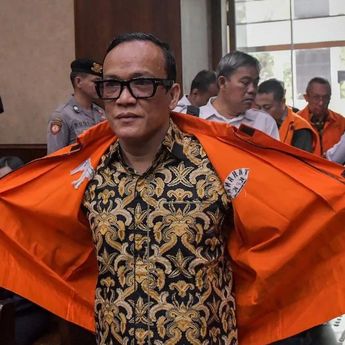 Eks Wamenaker Noel Dituntut 5 Tahun Penjara