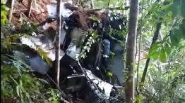 Tim Gabungan Evakuasi Korban Helikopter PK-CFX di Sekadau