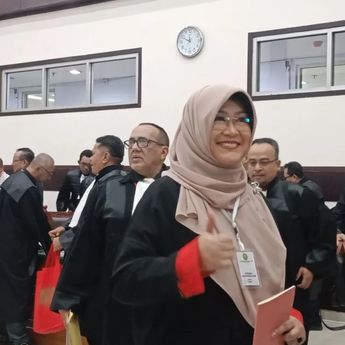 Dokter Tifa Tolak Restorative Justice dalam Sidang Perdana Kasus Ijazah Jokowi