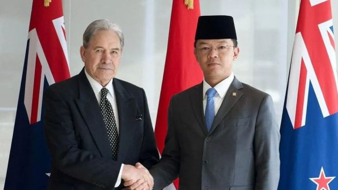 Menlu RI Sugiono dan Menlu Selandia Baru Winston Peters