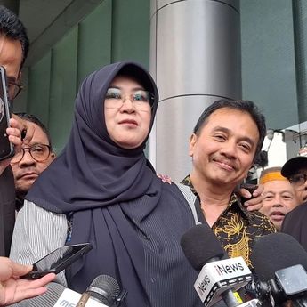 Roy Suryo dan Dokter Tifa Tegaskan Komitmen Perjuangkan Kasus Ijazah Jokowi