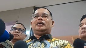 Mantan Gubernur Jawa Barat Ridwan Kamil memastikan akan melanjutkan laporan polisi terhadap selebgram Lisa Mariana atas dugaan pencemaran nama baik, setelah upaya mediasi gagal.