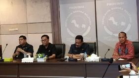 Berdasarkan keputusan Rektor Universitas Azzahra dengan nomor 097/SK/R/U.Azzahra/XIV/2012 tertanggal 27 April 2012 tentang lulusan tahun akademik 2012/2013, nama Hellyana tidak tercantum sebagai lulusan dari Fakultas Hukum universitas tersebut.
