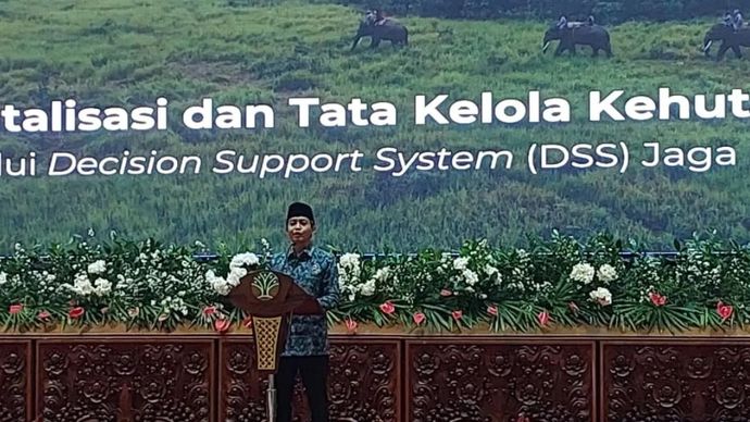 Menteri Kehutanan Raja Juli Antoni dalam acara peluncuran Decision Support System (DSS) Jaga Rimba di Gedung Manggala Wanabakti, Jakarta, Rabu, 17 Juni 2026.