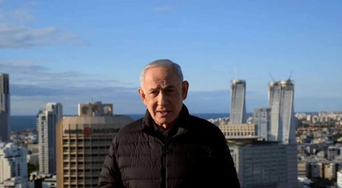 Arsip - Perdana Menteri Israel Benjamin Netanyahu berbicara di markas militer Kirya di Tel Aviv, Israel, 1 Maret 2026. Perdana Menteri Israel Benjamin Netanyahu mengatakan pada hari Minggu bahwa angkatan udara Israel menyerang Teheran dengan  <b>(Antara)</b>