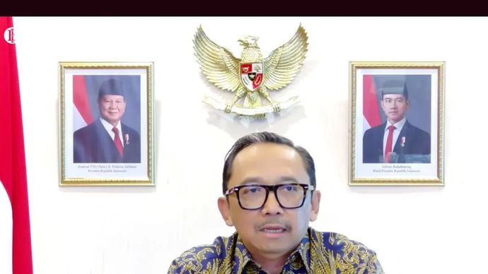 Deputi Gubernur Bank Indonesia (BI) Juda Agung memaparkan materi konferensi pers hasil Rapat Dewan Gubernur (RDG) BI Bulan Oktober 2025 secara daring di Jakarta, Rabu (22/10/2025).