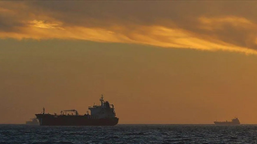 Menteri Transportasi dan Infrastruktur Turki Abdulkadir Uraloglu menyatakan bahwa serangan terhadap tanker Altura di Laut Hitam diduga dilakukan menggunakan kapal tanpa awak, bukan pesawat nirawak seperti yang sebelumnya diberitakan.