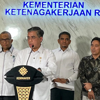 Ini Sektor-sektor yang Dikecualikan dari Kebijakan WFH