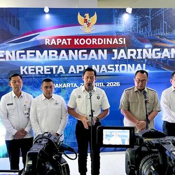 AHY Dorong Kemandirian Industri Kereta Nasional untuk Perkuat Transportasi Terintegrasi