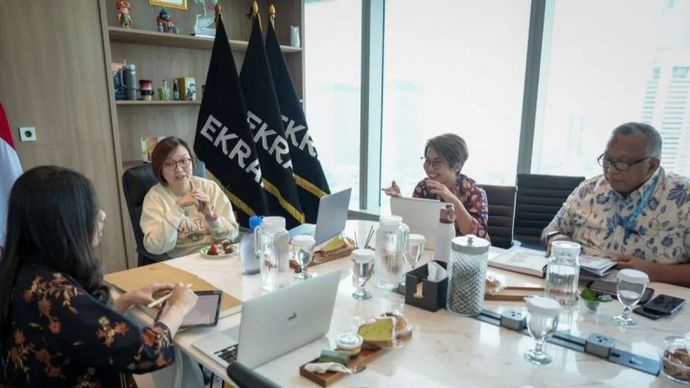 Wakil Menteri Ekonomi Kreatif Irene Umar menerima audiensi platform penulisan digital Tinlit.com di Jakarta, Senin, 28 Juli 2025.