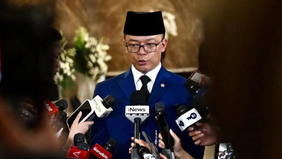 Menteri Luar Negeri RI Sugiono berharap otoritas Myanmar terus melanjutkan kebijakan yang mengarah pada perbaikan situasi politik dan kemanusiaan setelah memberikan amnesti kepada tahanan politik serta memindahkan Aung San Suu Kyi menjadi tahanan rum