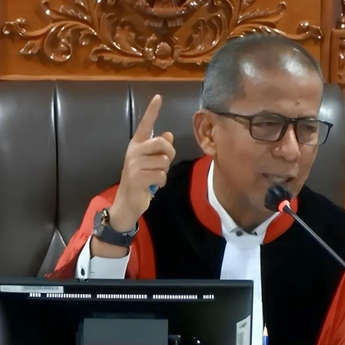 Wakil Ketua MK Usul KPU Tak Pakai Nomor Urut untuk Paslon Pilkada