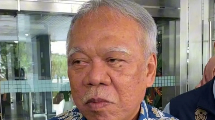 Kepala Otorita Ibu Kota Nusantara (OIKN) Basuki Hadimuljono saat diwawancarai di Samarinda, Senin (6/4/2026). ANTARA/Ahmad Rifandi.