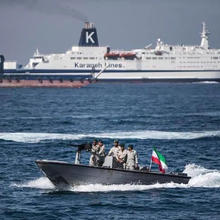 Iran Tetapkan Syarat Ketat bagi Kapal yang Melintasi Selat Hormuz