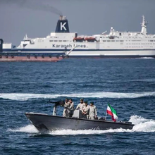 Iran Buka Selat Hormuz, Trump: Terima Kasih