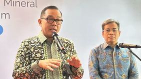 Wakil Menteri Investasi dan Hilirisasi/BKPM, Todotua Pasaribu, menegaskan strategi fiktif positif dalam perizinan menjadi langkah pemerintah untuk memperbaiki layanan investasi di Indonesia sekaligus mengejar ketertinggalan realisasi investasi diband