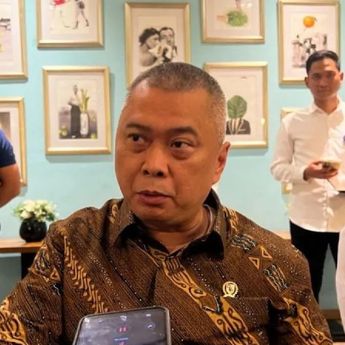Menhub Instruksikan KNKT Selidiki Tenggelamnya KMP Tunu Pratama Jaya