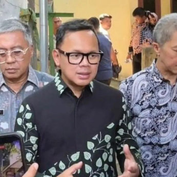 Wamendagri Bima Arya Sidak WFH ASN di Bogor, Pastikan Kinerja dan Layanan Tetap Optimal