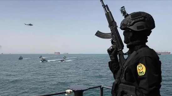 Pengiriman di Selat Hormuz Terhenti Total Usai Blokade AS Terhadap Iran