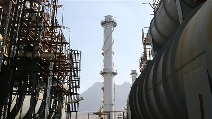 Ilustrasi - Perusahaan kilang minyak dan gas Isfahan di Iran. (ANTARA/Anadolu/pri)