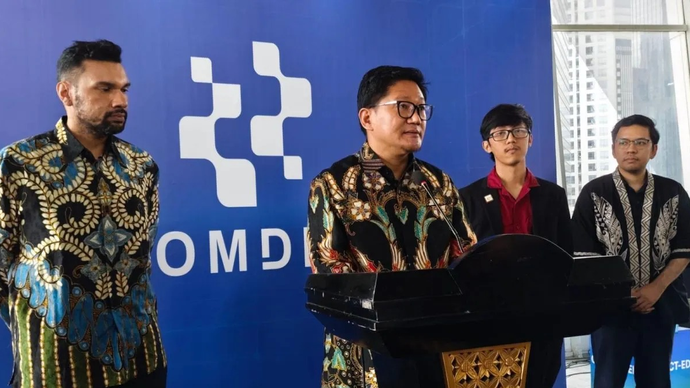 Direktur Pengembangan Ekosistem Digital Kemkomdigi Sonny Hendra Sudaryana saat menyampaikan keterangan kepada awak media dalam jumpa pers di Jakarta Selatan pada Jumat (17/4/2026). (ANTARA/Farhan Arda Nugraha)