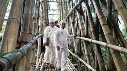 Wihaji Edukasi Program KB ke Masyarakat Baduy melalui Pendekatan Budaya