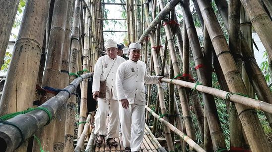 Wihaji Edukasi Program KB ke Masyarakat Baduy melalui Pendekatan Budaya