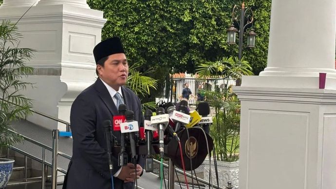 Menteri Pemuda dan Olahraga Erick Thohir memberikan pernyataan pers di Kompleks Istana Kepresidenan, Jakarta, Rabu, 17 September 2025.