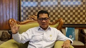 Menteri Desa dan Pembangunan Daerah Tertinggal (Mendes PDT) Yandri Susanto mengumumkan bahwa dirinya telah menandatangani Peraturan Menteri Desa (Permendes) yang mengatur tata cara pengajuan pinjaman bagi Kopdes Merah Putih.