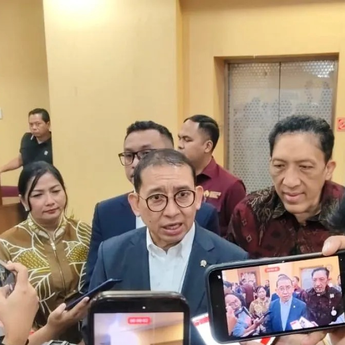 Fadli Zon: Buku 'Sejarah Indonesia' Bakal Bisa Diakses Akhir April 2026