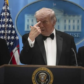 Donald Trump Siapkan Blokade Tambahan terhadap Iran, Tekanan Ekonomi Diperketat
