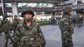 Angkatan Darat Thailand mencatat lonjakan signifikan dalam jumlah pendaftar program wajib militer tahunan, dengan lebih dari 30.000 relawan mendaftar pada tahap awal. Tingginya angka tersebut disebut sebagai hasil dari strategi kampanye media sosial 