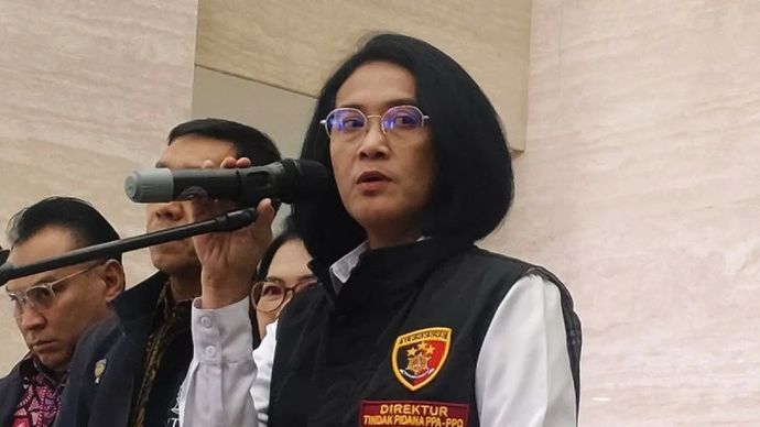 Dirtipid PPA-PPO Brigjen Pol. Nurul Azizah berbicara dengan awak media di Gedung Bareskrim Polri, Jakarta, Kamis, 31 Juli 2025.