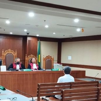 Eks Direktur PT Timah Dijatuhi Hukuman 10 Tahun Penjara