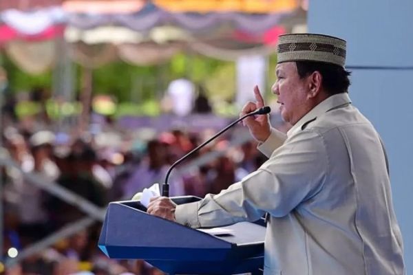 Presiden Prabowo Subianto berpidato saat acara puncak Pekan Nasional (PENAS) Kontak Tani Nelayan Andalan (KTNA) XVII di Kabupaten Gorontalo, Provinsi Gorontalo, Rabu, 24 Juni 2026.