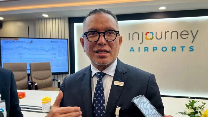 Arsip foto - Direktur Utama InJourney Airports Mohammad R Pahlevi menjawab pertanyaan awak media dalam jumpa pers, di Tangerang, Banten. ANTARA/Harianto
