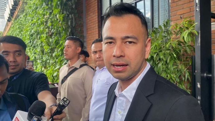 Utusan Khusus Presiden Bidang Pembinaan Generasi Muda dan Pekerja Seni, Raffi Ahmad pada saat jumpa media di Jakarta, Rabu, 1 Oktober 2025.