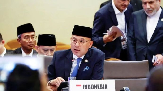 Wakil Menteri Luar Negeri (Wamenlu) RI Arrmanatha Nasir menyampaikan pernyataannya pada Pertemuan Tingkat Menteri Komite Palestina Gerakan Non-Blok (GNB) di Kampala, Uganda, Rabu (15/10/2025).