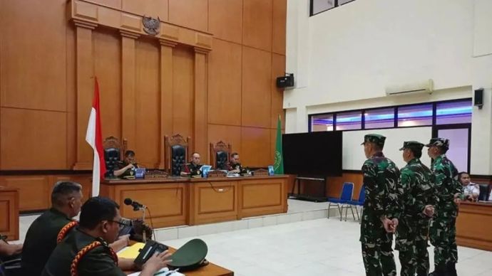 Arsip foto - Sidang pembacaan vonis terdakwa kasus penembakan bos rental mobil yang terjadi di rest area KM45, Tol Tangerang-Merak, Jayanti, Kabupaten Tangerang, Banten di Pengadilan Militer II-08 Jakarta, Cakung, Jakarta Timur, Selasa (25/3/2025).