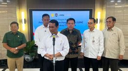 Mentan Tegaskan Tidak Ada Kelangkaan Beras, Hanya Pergeseran Distribusi