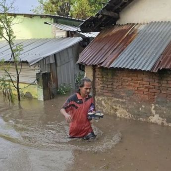 Banjir di Mataram Tewaskan 1 Orang, Ribuan Warga Terdampak