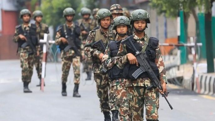 Barisan tentara Nepal. 