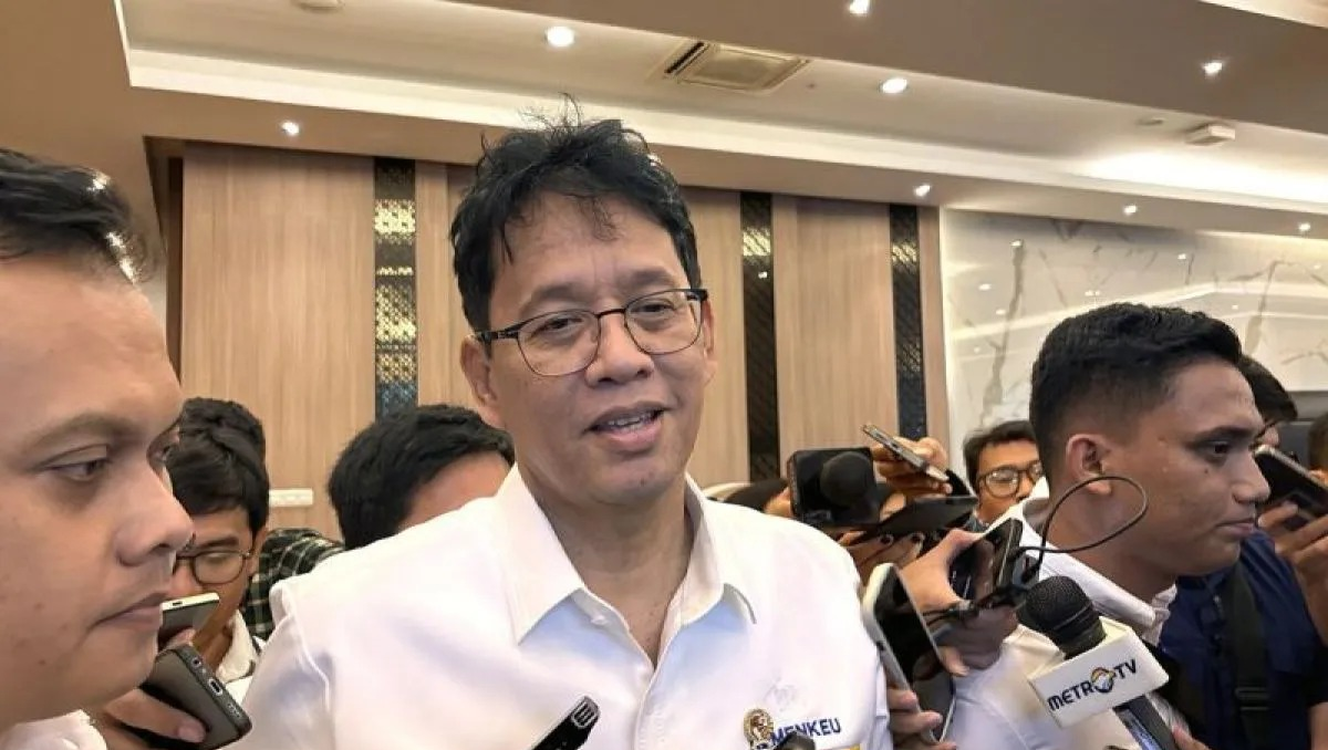 Arsip - Menteri Keuangan Purbaya Yudhi Sadewa menjawab pertanyaan wartawan saat ditemui usai Rapat Koordinasi Terbatas (Rakortas) di kantor Kementerian Koordinator Bidang Perekonomian, Jakarta, Senin (16/3/2026). ANTARA/Imamatul Silfia/aa. <b>(Antara)</b>