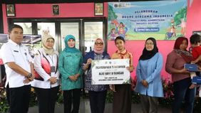 Menteri Pemberdayaan Perempuan dan Perlindungan Anak, Arifah Fauzi, meresmikan program Ruang Bersama Indonesia (RBI) di Kelurahan Srengseng Sawah, Kecamatan Jagakarsa. 